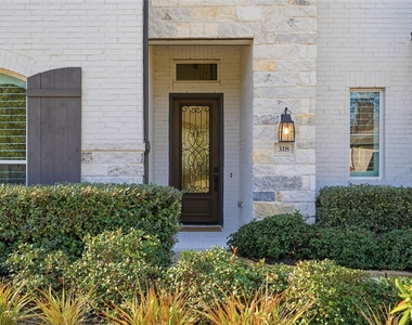 318 Calmato Woods Way - Photo Thumbnail 1