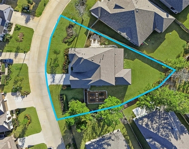318 Calmato Woods Way - Photo Thumbnail 33