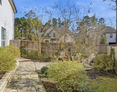 318 Calmato Woods Way - Photo Thumbnail 24
