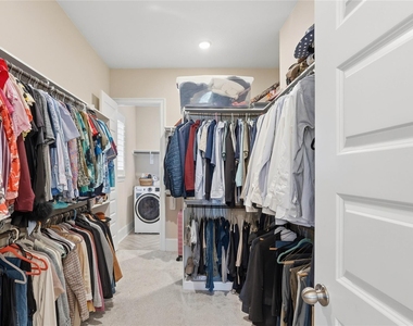 318 Calmato Woods Way - Photo Thumbnail 14