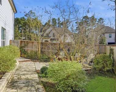 318 Calmato Woods Way - Photo Thumbnail 23
