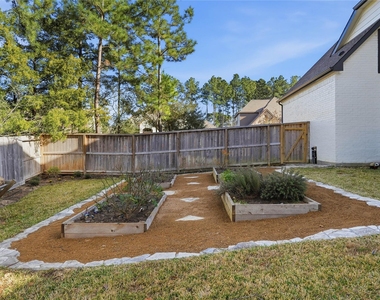 318 Calmato Woods Way - Photo Thumbnail 25
