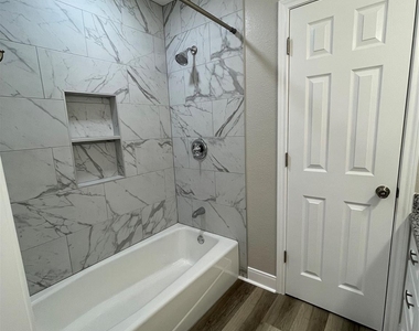 309 Ryan Street - Photo Thumbnail 22