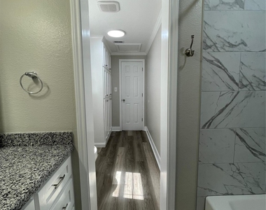309 Ryan Street - Photo Thumbnail 25
