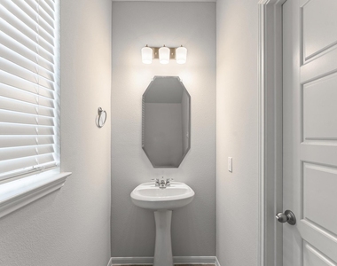 22906 Ephesus Avenue - Photo Thumbnail 18