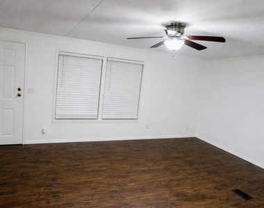 26331 Pinion Creek Road - Photo Thumbnail 7