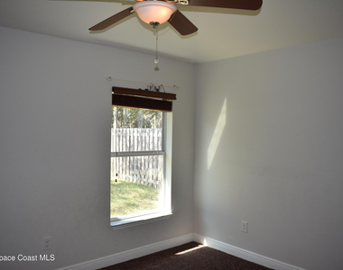 4063 Palladian Way - Photo Thumbnail 15