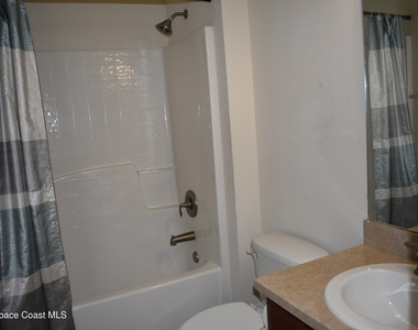 4063 Palladian Way - Photo Thumbnail 17