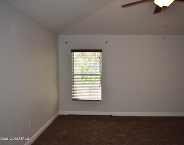4063 Palladian Way - Photo Thumbnail 21