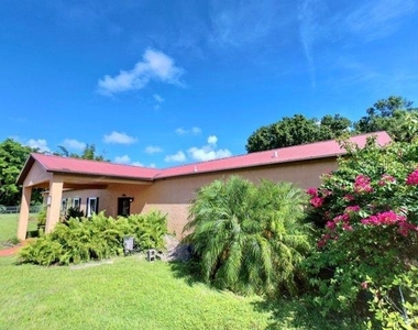 704 Sw 6th Street - Photo Thumbnail 6