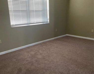 7701 Starkey Road - Photo Thumbnail 4