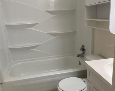 7701 Starkey Road - Photo Thumbnail 11