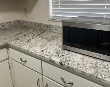 7701 Starkey Road - Photo Thumbnail 9