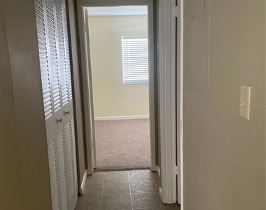 7701 Starkey Road - Photo Thumbnail 15