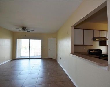 9612 Seadale Court - Photo Thumbnail 12