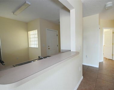 9612 Seadale Court - Photo Thumbnail 10