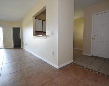 9612 Seadale Court - Photo Thumbnail 11