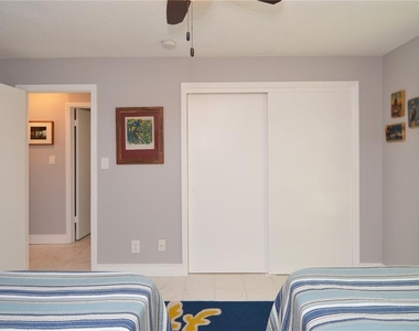 5245 Coquina Key Drive Se - Photo Thumbnail 44