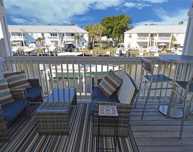 5245 Coquina Key Drive Se - Photo Thumbnail 47