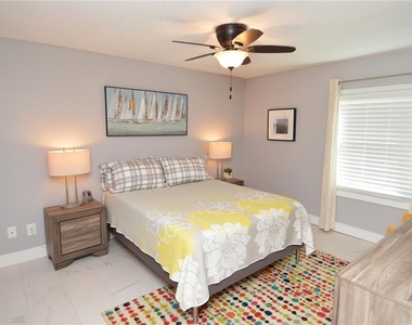 5245 Coquina Key Drive Se - Photo Thumbnail 23