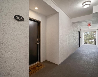 435 S Oregon Avenue - Photo Thumbnail 5