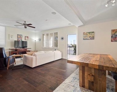 435 S Oregon Avenue - Photo Thumbnail 35