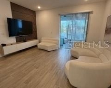3963 Sagefield Drive - Photo Thumbnail 12