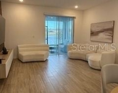 3963 Sagefield Drive - Photo Thumbnail 14