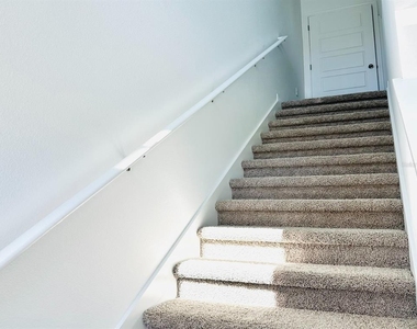1335 Tallowwood Lane - Photo Thumbnail 6