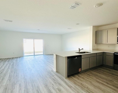 1335 Tallowwood Lane - Photo Thumbnail 2