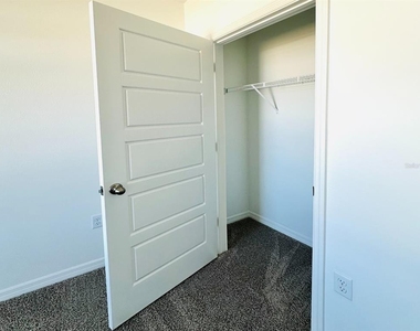 1335 Tallowwood Lane - Photo Thumbnail 10