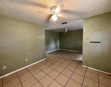 6741 Magnolia Pointe Circle - Photo Thumbnail 1