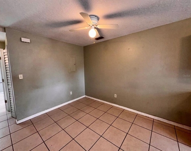 6741 Magnolia Pointe Circle - Photo Thumbnail 5