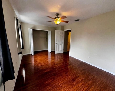 6741 Magnolia Pointe Circle - Photo Thumbnail 12