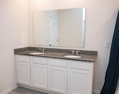 3383 Hammond Point - Photo Thumbnail 7