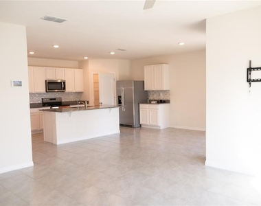 3383 Hammond Point - Photo Thumbnail 6
