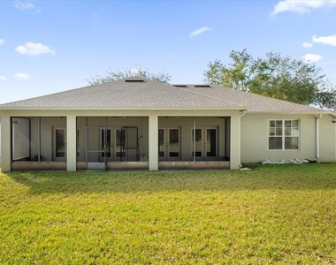 2284 Pickford Circle - Photo Thumbnail 31