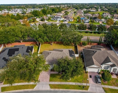 2284 Pickford Circle - Photo Thumbnail 32
