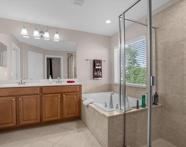 2284 Pickford Circle - Photo Thumbnail 25