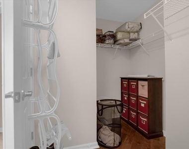 2284 Pickford Circle - Photo Thumbnail 27