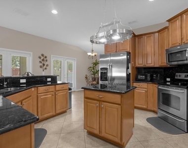 2284 Pickford Circle - Photo Thumbnail 6