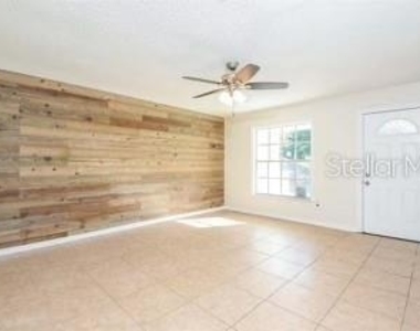 142 Bayberry Court - Photo Thumbnail 4