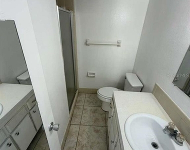 1830 Maravilla Avenue - Photo Thumbnail 24