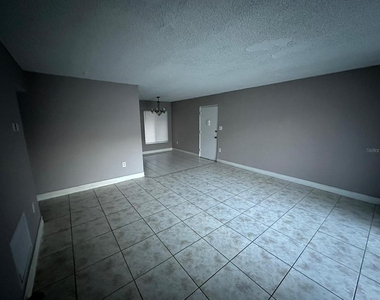 1830 Maravilla Avenue - Photo Thumbnail 22