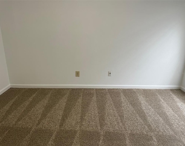 5436 E Michigan Street - Photo Thumbnail 8