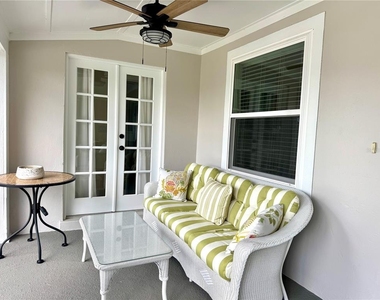 1355 Lakeshore Drive - Photo Thumbnail 16