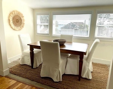 1355 Lakeshore Drive - Photo Thumbnail 3