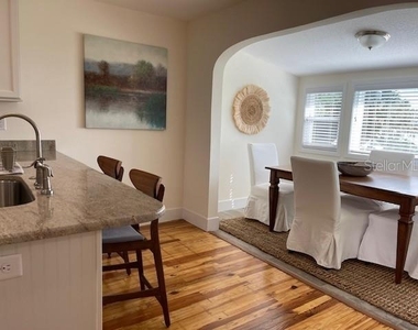 1355 Lakeshore Drive - Photo Thumbnail 2
