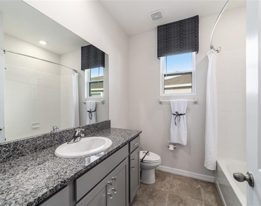 5358 Nw 48th Place - Photo Thumbnail 28