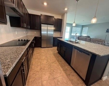 12771 Achasta Boulevard - Photo Thumbnail 2